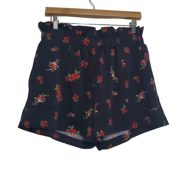 Streetwear Society | Floral Paperbag Waist Comfy Pull-On Shorts with Pockets - Picture 1 of 7